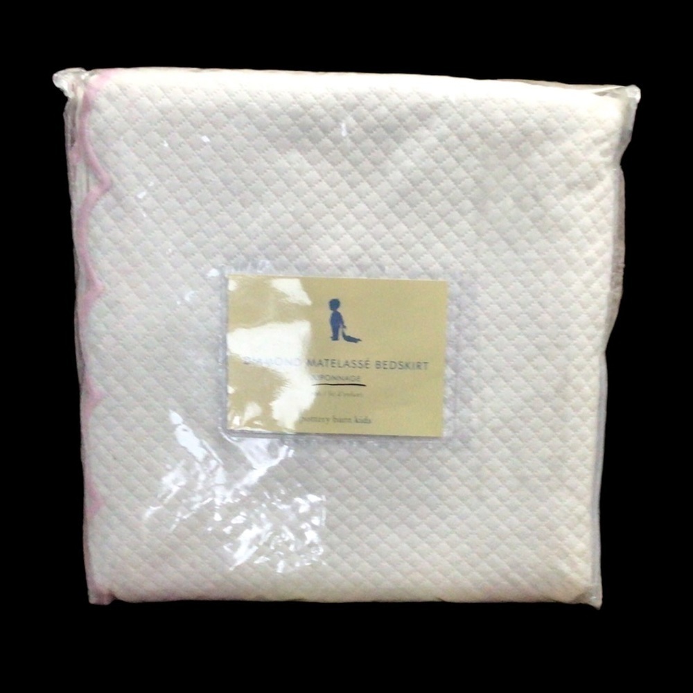Potteru Barn Kids White Diamond Matelassé Crib Bed Skirt Pink Embroidered Border